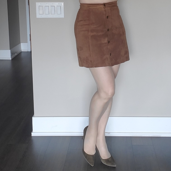 Artitzia Wilfred Free Centinella Mini Skirt - Picture 7 of 12